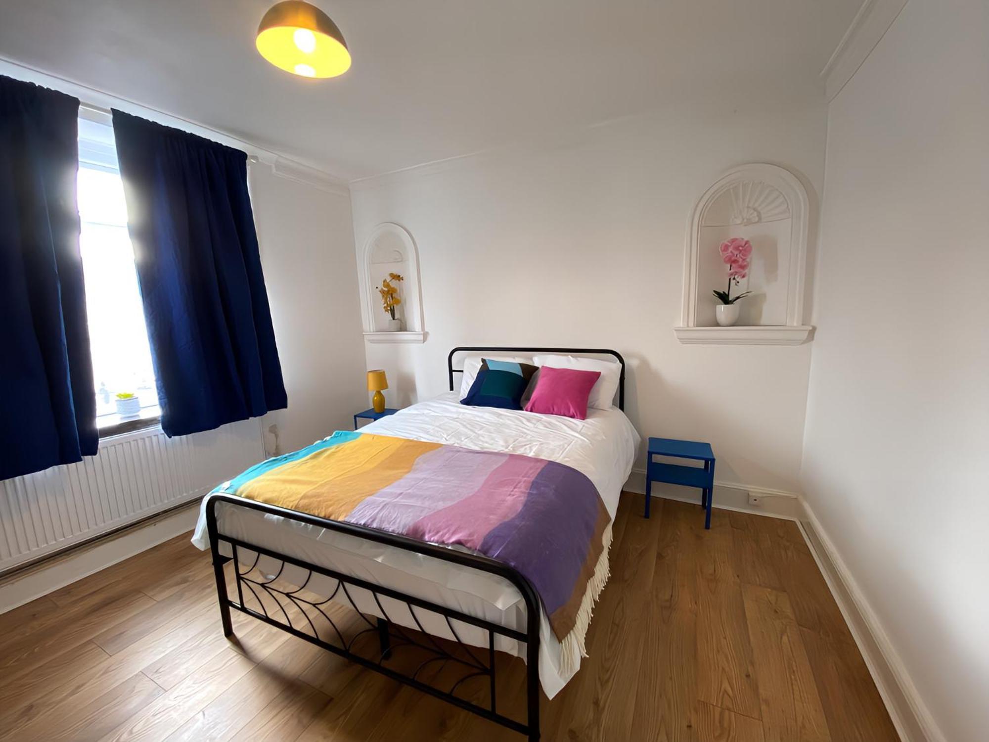 4-Bedroom Home - Perfect For Those Working In Bridgend - By Tailored Accommodation Esterno foto